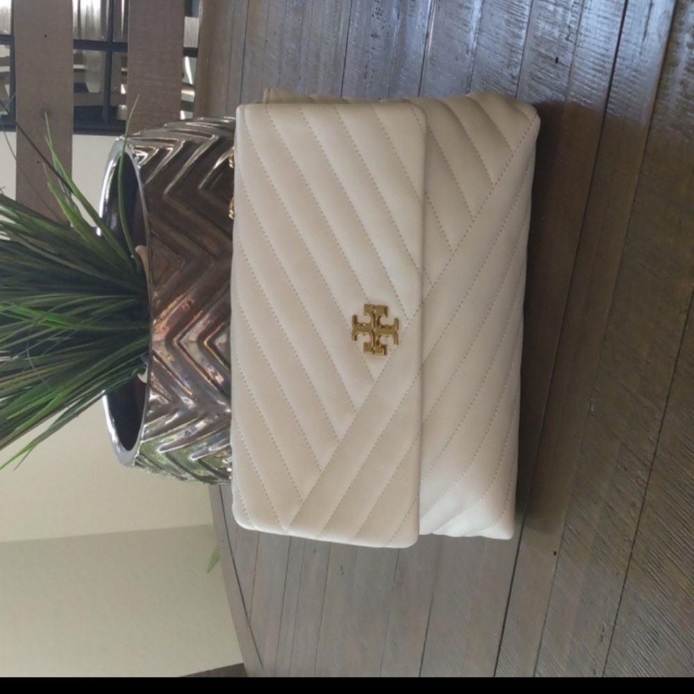White Kira Chevron
